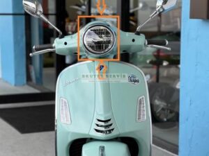 Parça: Gts 300 Hpe Rst  Far Çerçevesi̇ Krom